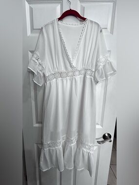 Women's White Lace-Trim Nightgown